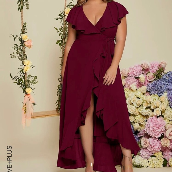 long dress - Picture 1 of 3